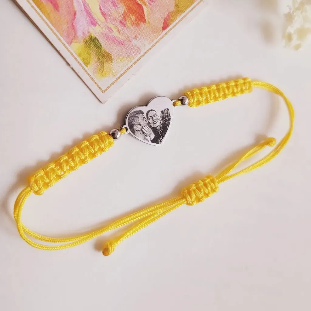 Pulsera AMORE MIO hilo delgado